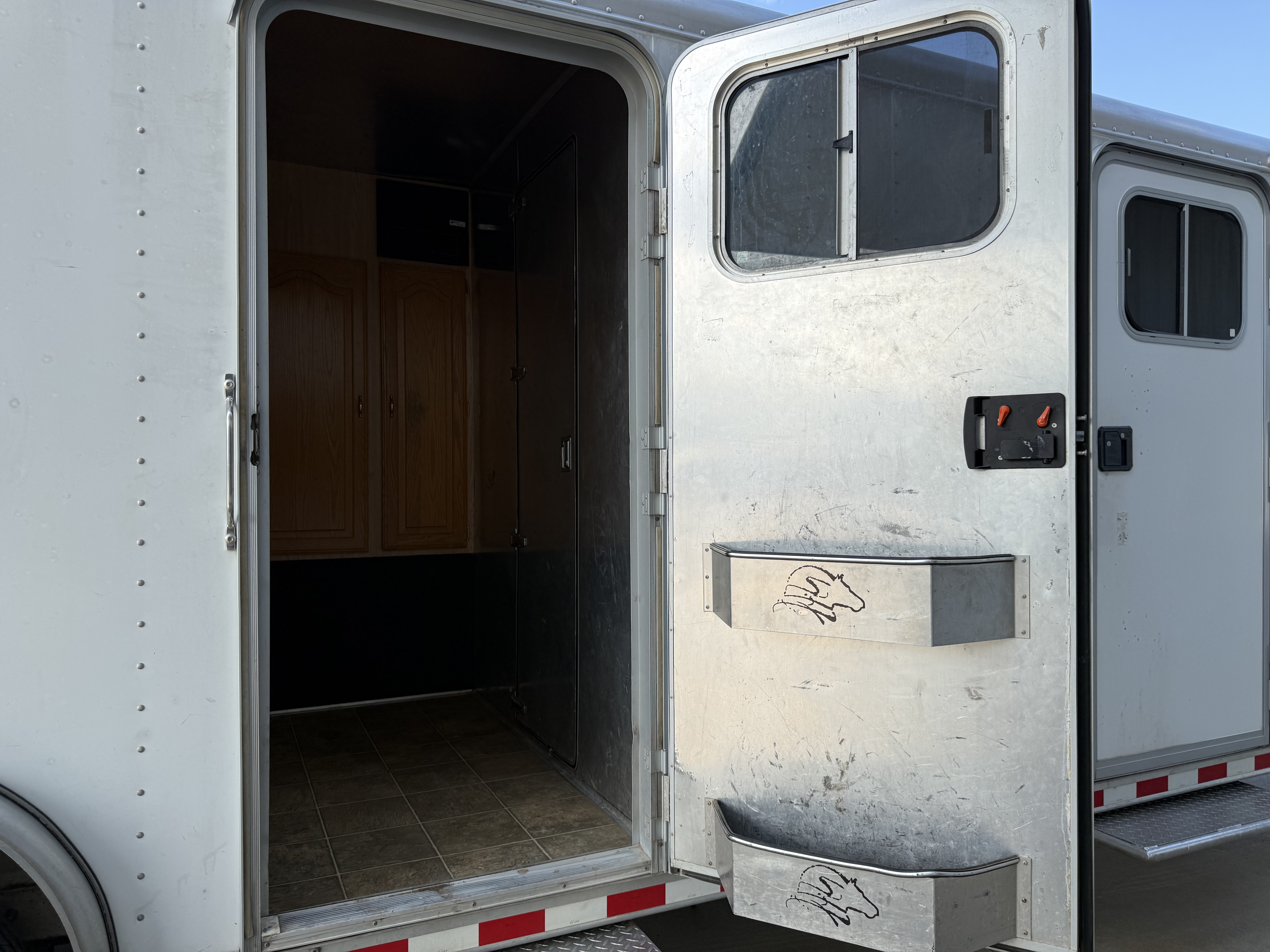 Trailer Photo 11