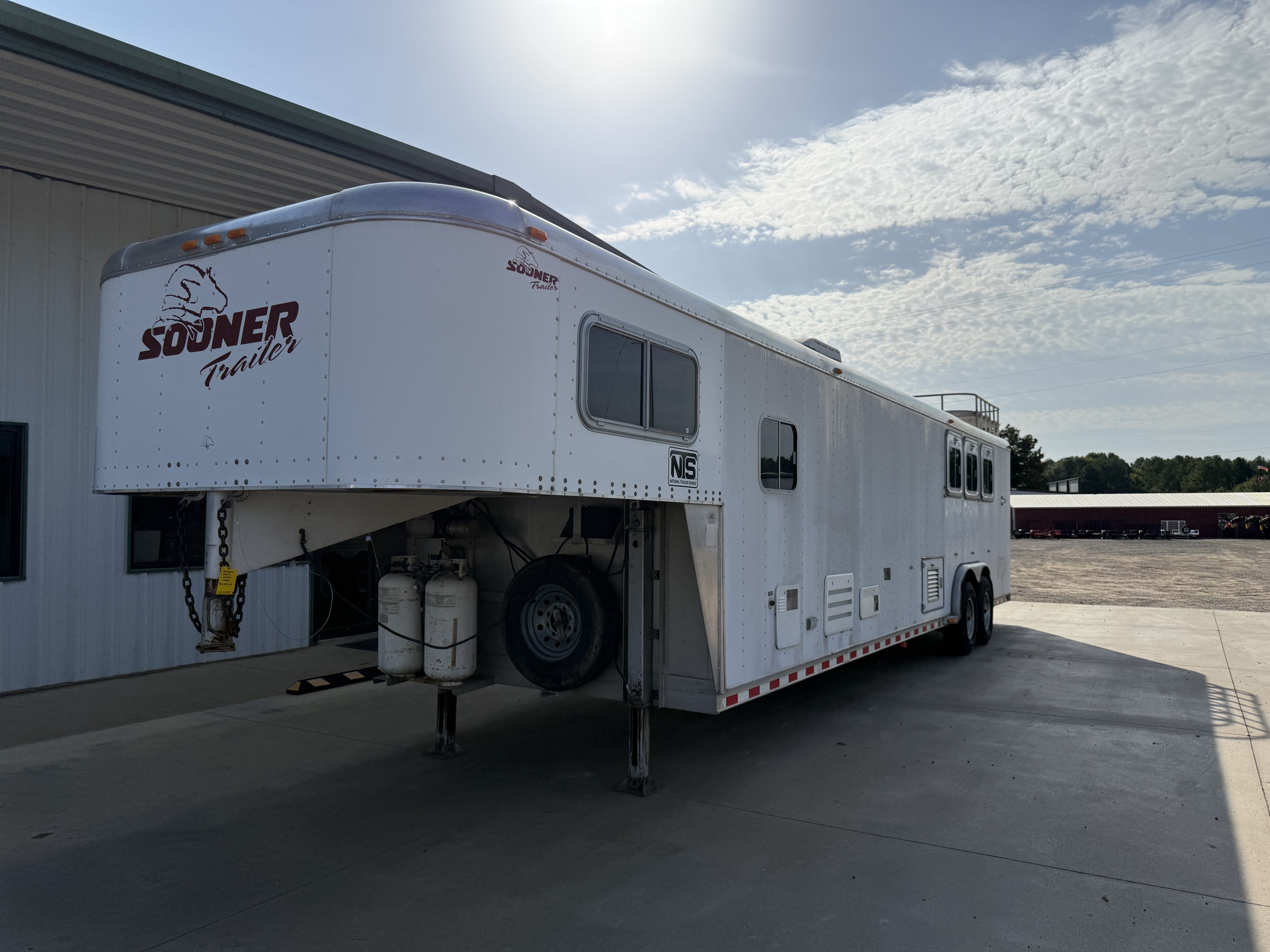 Trailer Photo 4