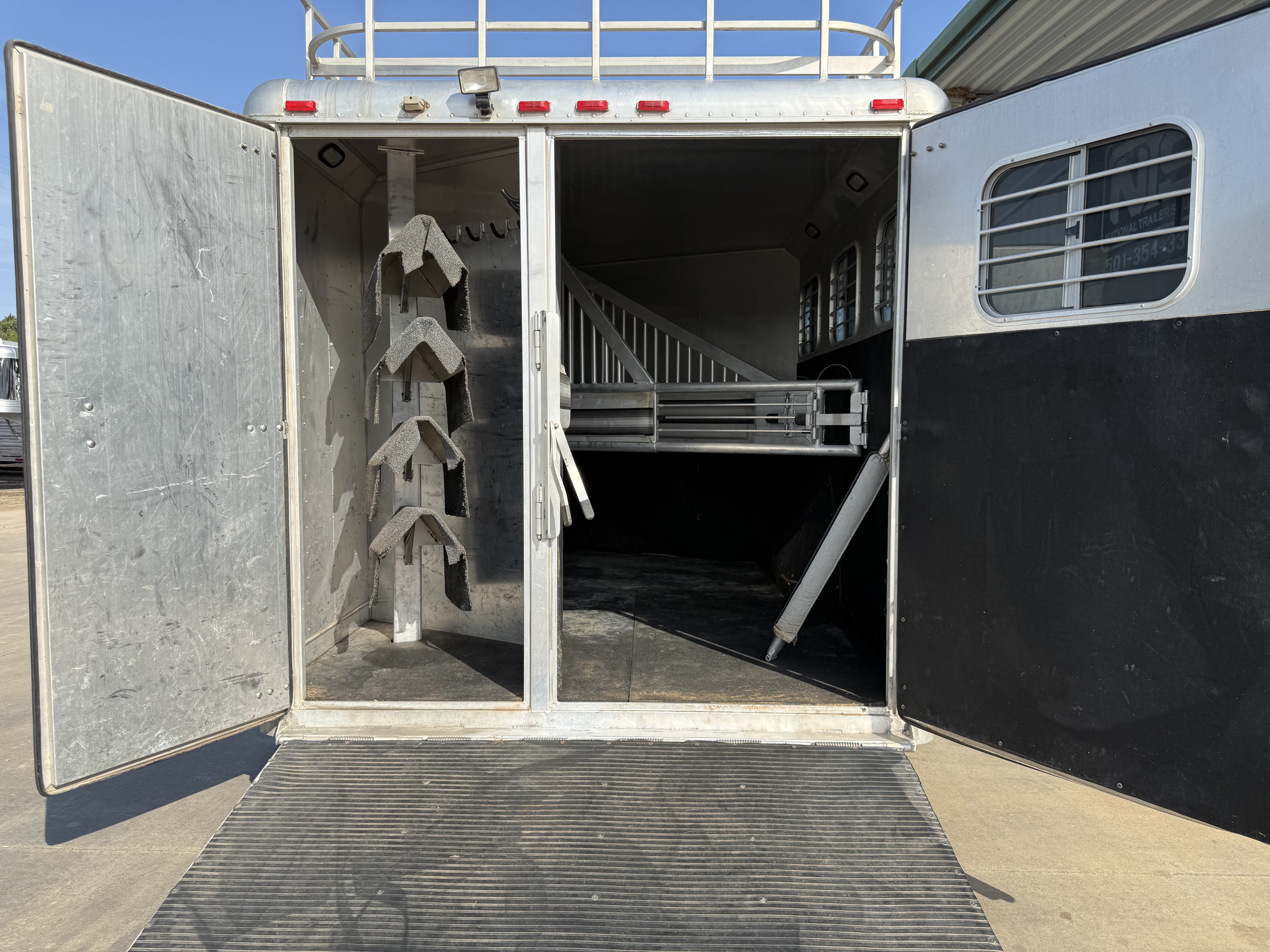 Trailer Photo 7