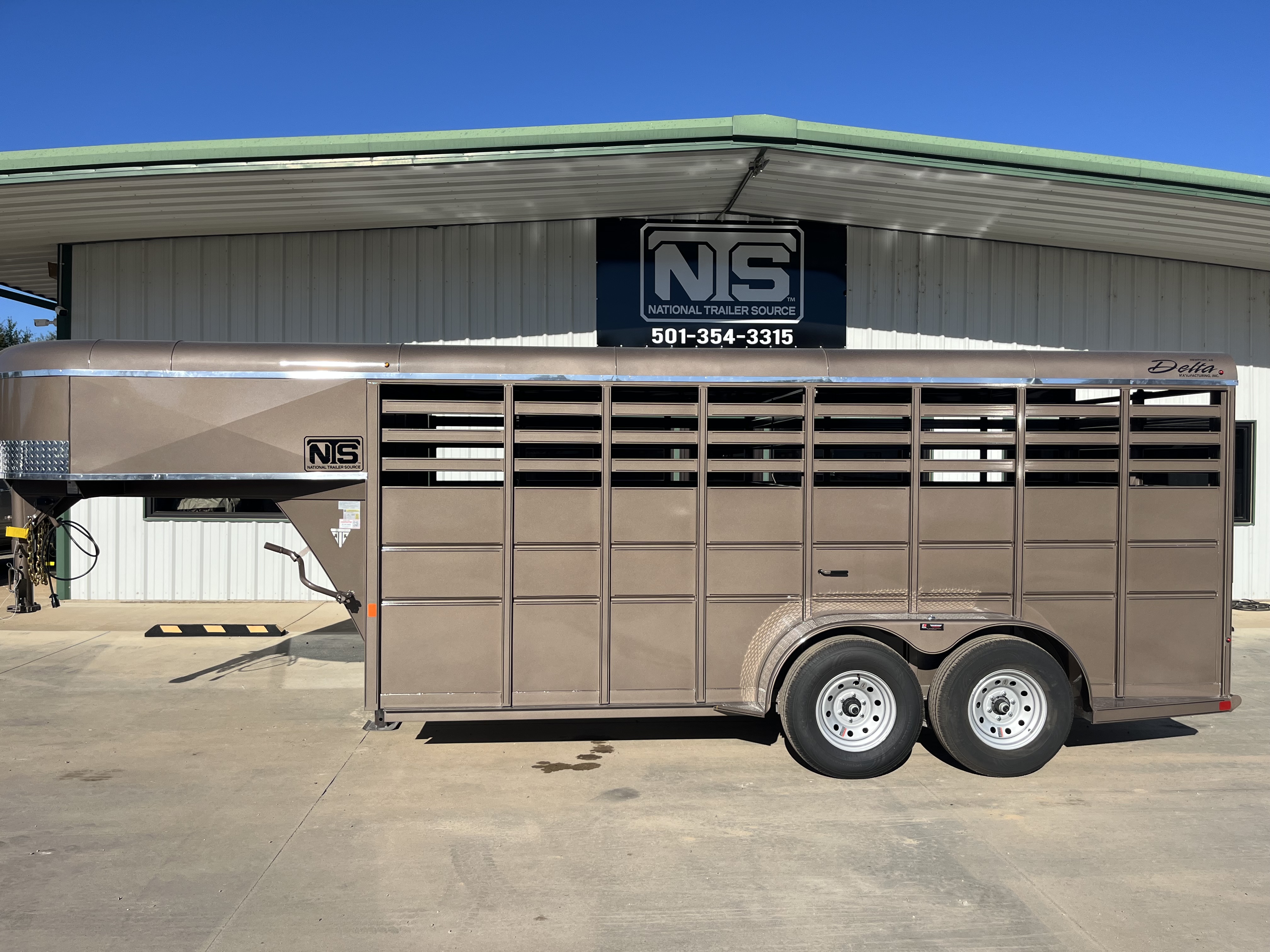 2026 Delta 16' Livestock Gooseneck Trailer