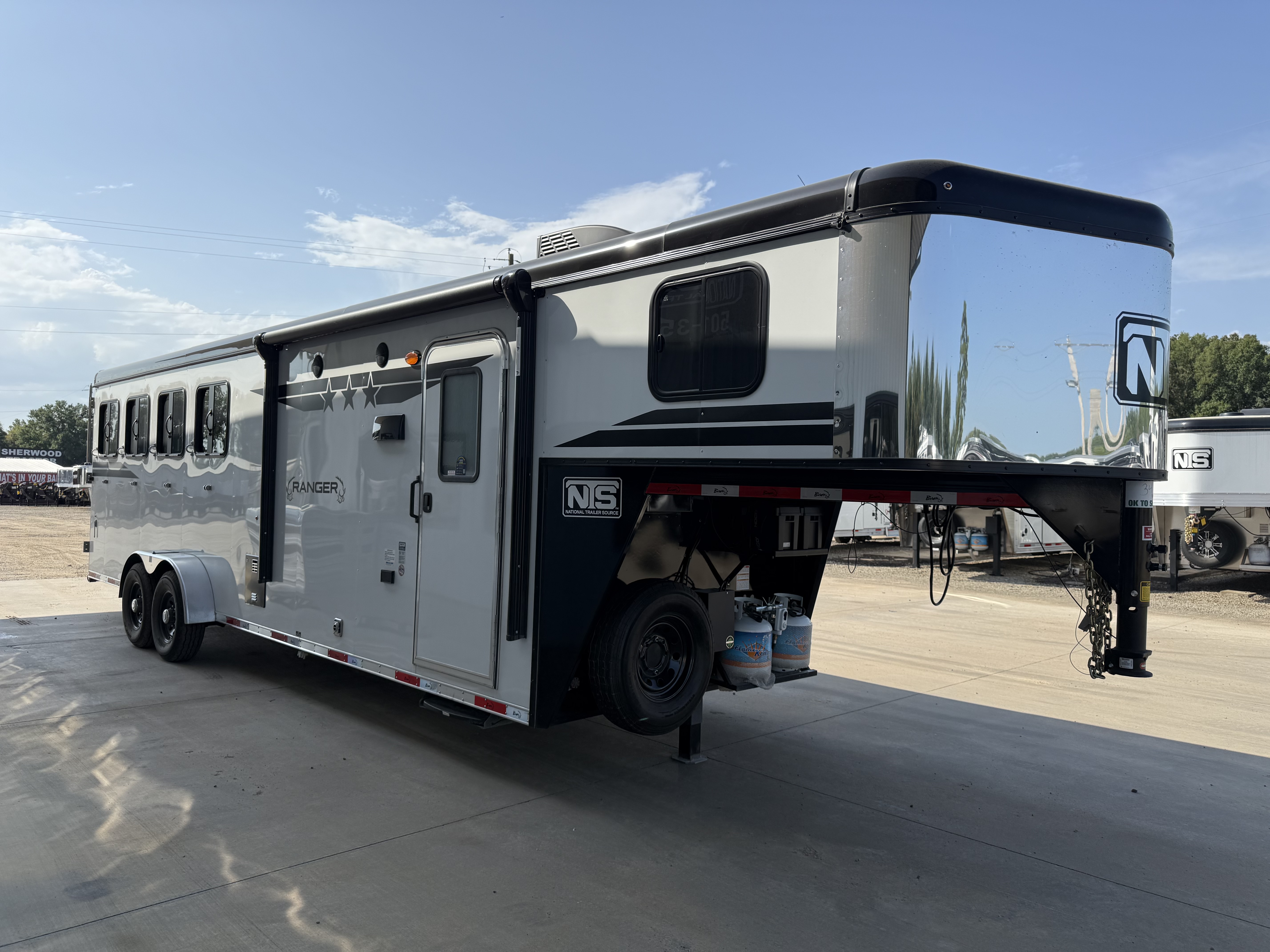 Trailer Photo 18