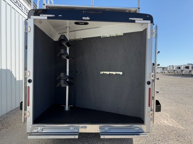 Trailer Photo 19